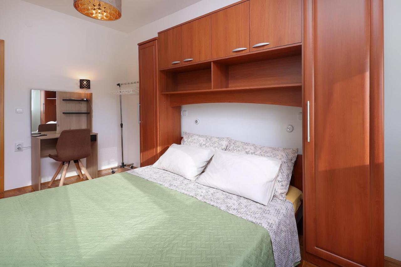 Apartment Leon - Sea View Rijeka Dış mekan fotoğraf